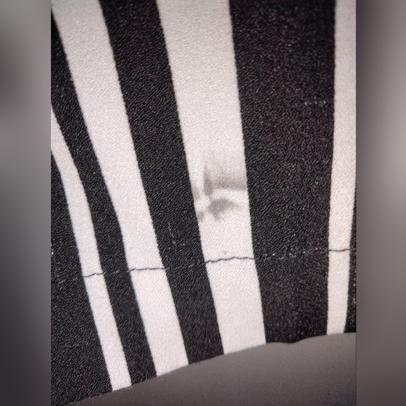 New York & Company (Size S) Black and White Striped Retro Wide-Leg Pull-on Pants - Picture 8 of 10